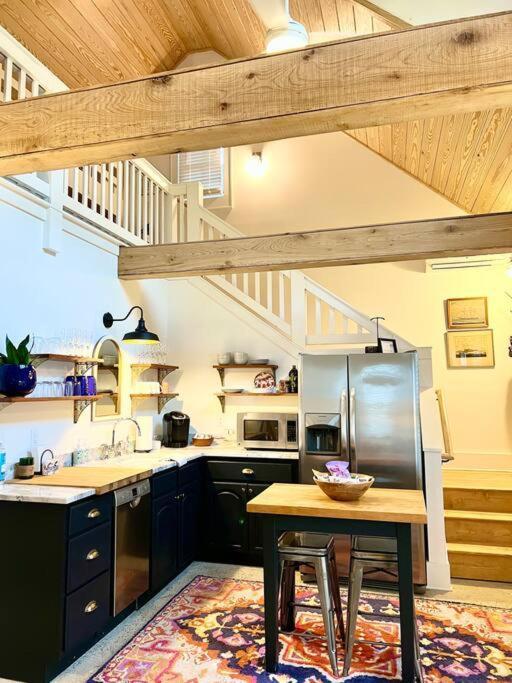 Liz Lane Cottage- Entire Guesthouse Charleston Kültér fotó
