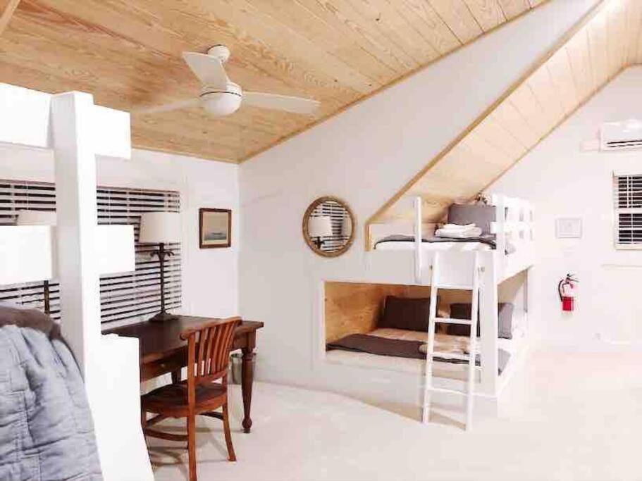 Liz Lane Cottage- Entire Guesthouse Charleston Kültér fotó