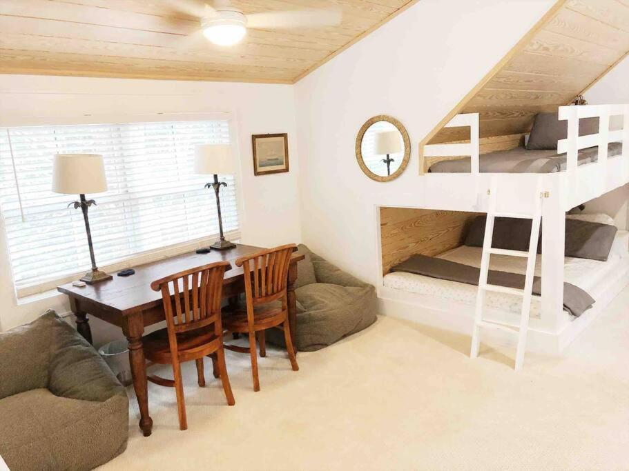 Liz Lane Cottage- Entire Guesthouse Charleston Kültér fotó